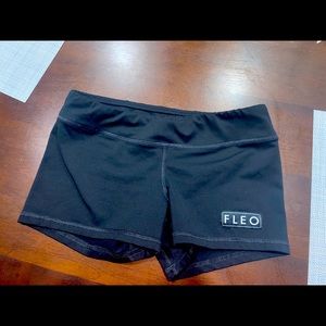 Fleo 3.25” workout shorts